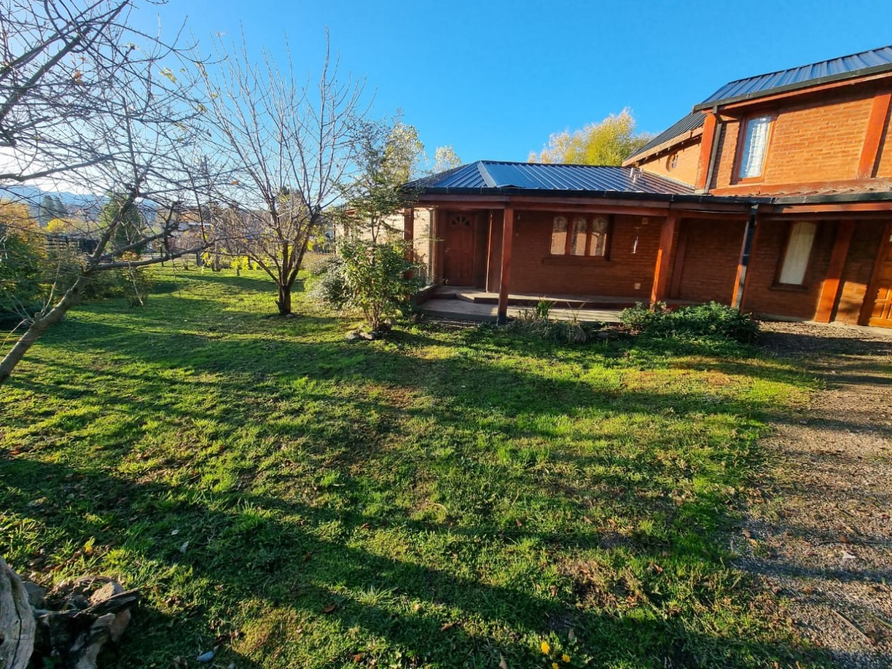 CASA DE 5 DORMITORIOS EN LA LOCALIDAD DE CHOLILA -CHUBUT-