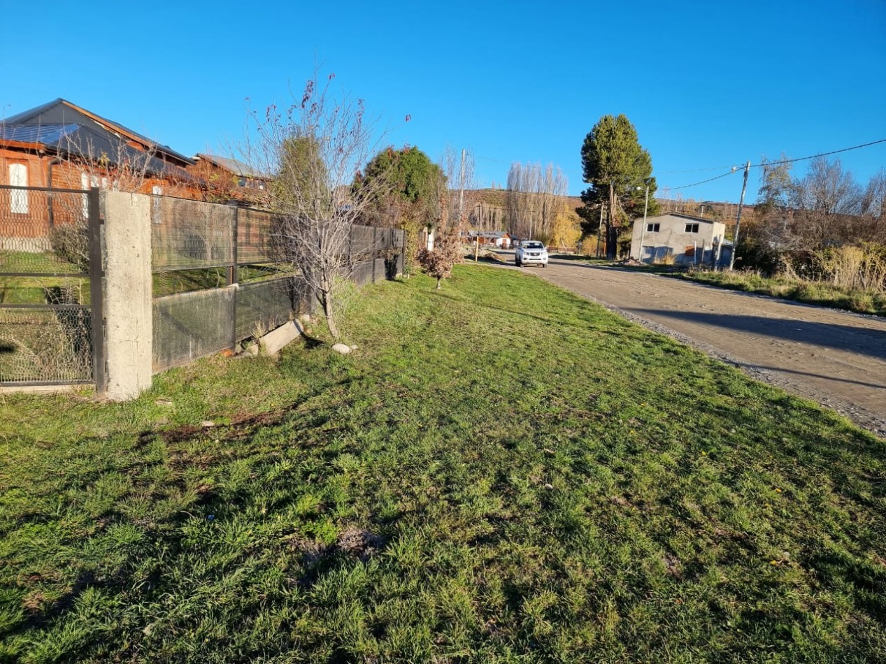 CASA DE 5 DORMITORIOS EN LA LOCALIDAD DE CHOLILA -CHUBUT-