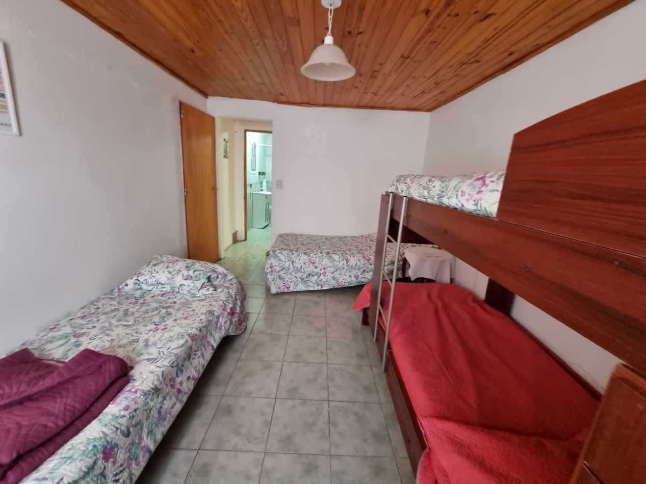 CASA DE 5 DORMITORIOS EN LA LOCALIDAD DE CHOLILA -CHUBUT-