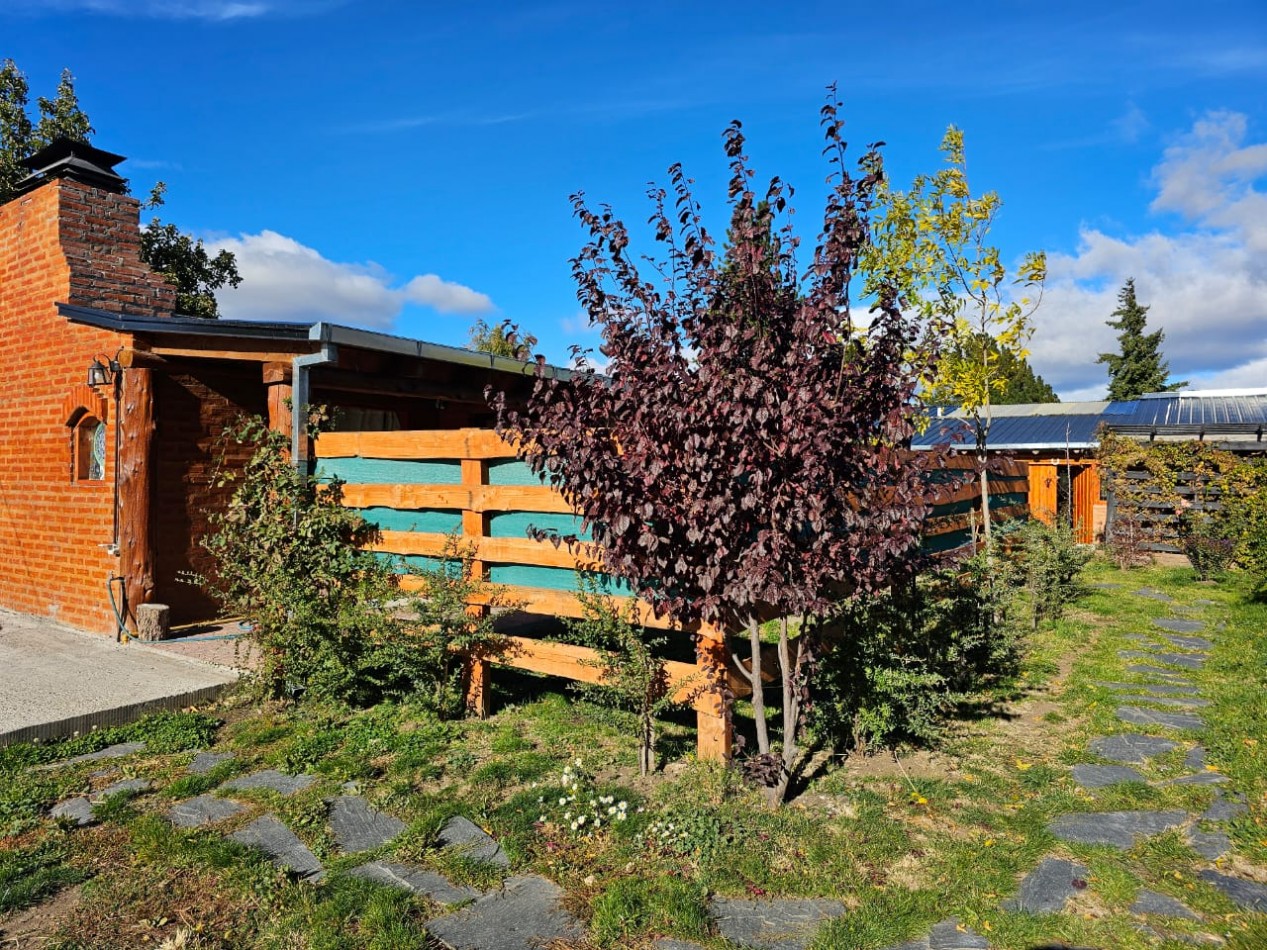 CASA DE 2 DORMITORIOS C/QUINCHO EN ESQUEL CHUBUT