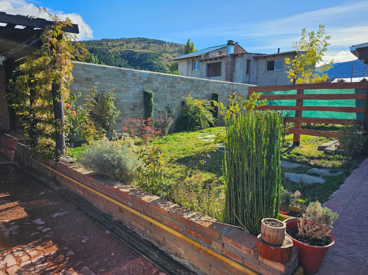 CASA DE 2 DORMITORIOS C/QUINCHO EN ESQUEL CHUBUT