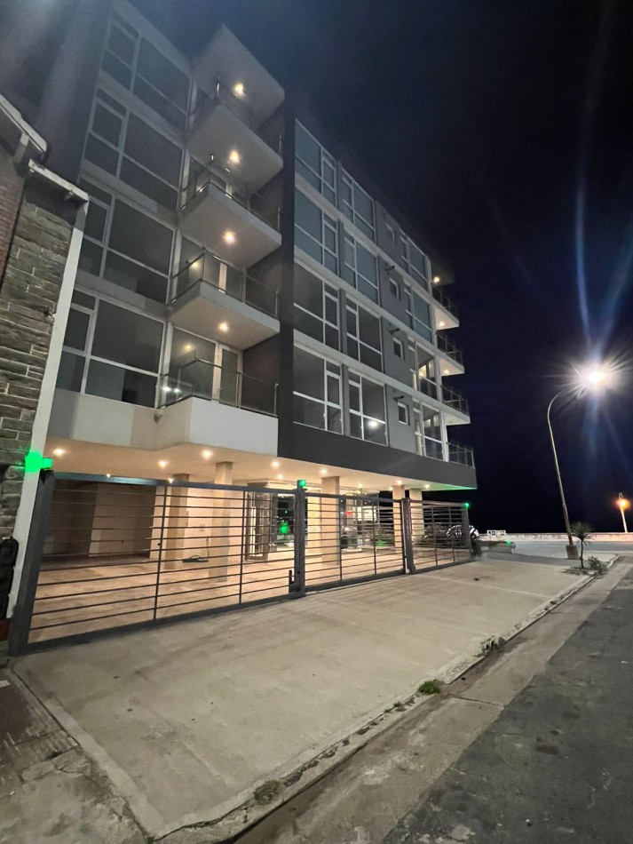 VENTA DPTOS 2 AMBIENTES - B° LA PERLA -  FRENTE AL MAR - MAR DEL PLATA