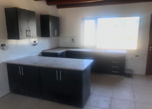 SE VENDE DUPLEX A ESTRENAR DE 90 M2 Y DE 135 M2 EN BARRIO SUTER