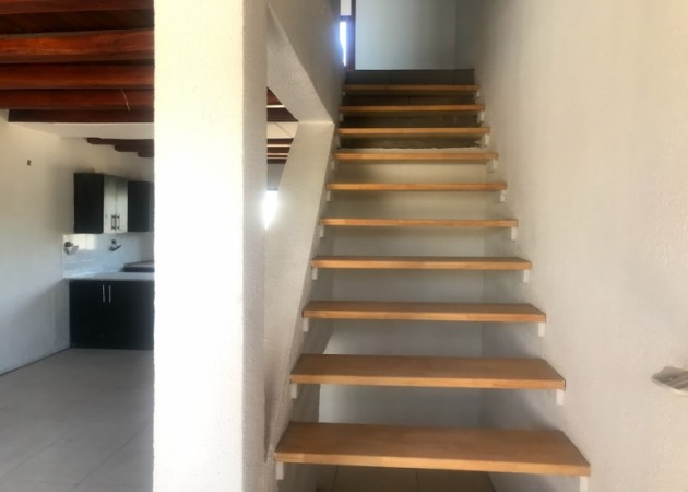 SE VENDE DUPLEX A ESTRENAR DE 90 M2 Y DE 135 M2 EN BARRIO SUTER