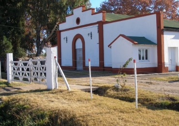 BODEGA EN FUNCIONAMIENTO CON EXCELENTE UBICACION.