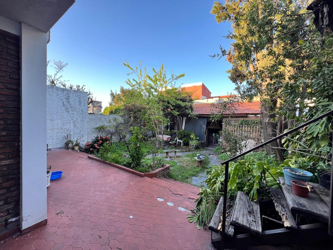 CASA en venta 5 ambientes san justo
