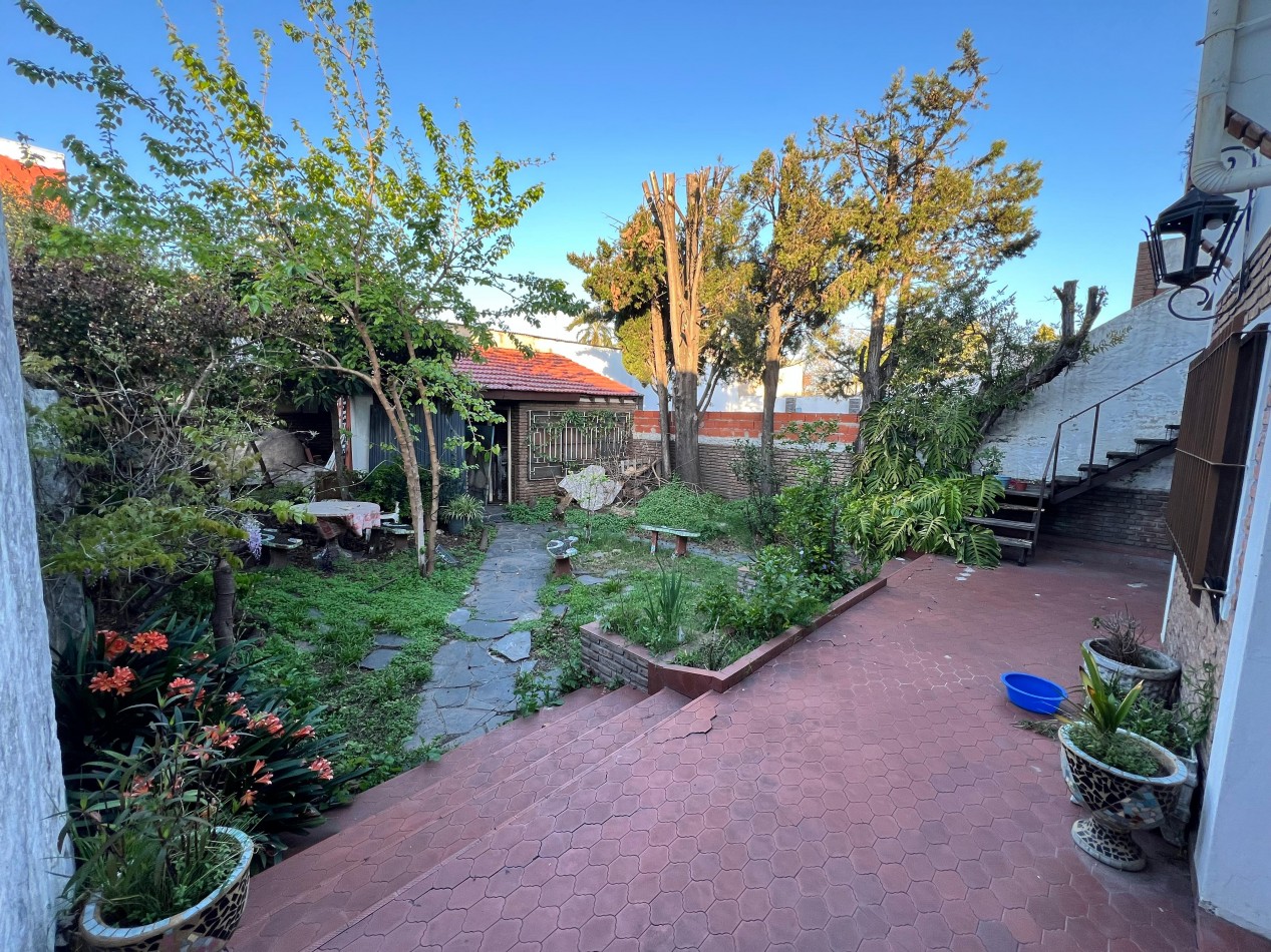 CASA en venta 5 ambientes san justo