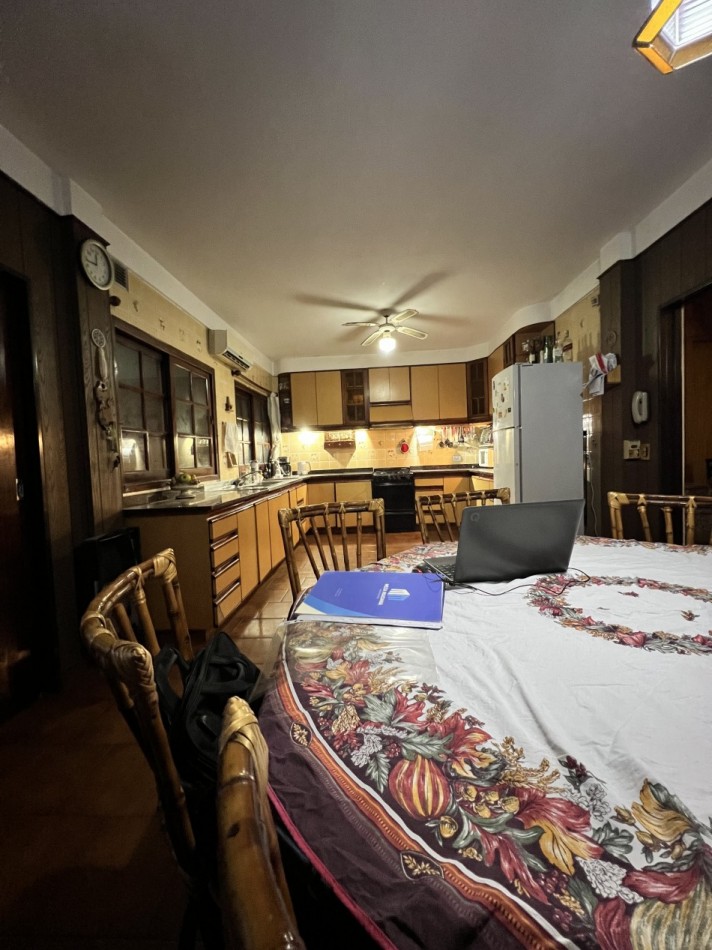 CASA en venta 5 ambientes san justo