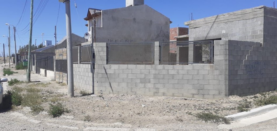 VENTA TERRENO CON VIVIENDA EN OBRA