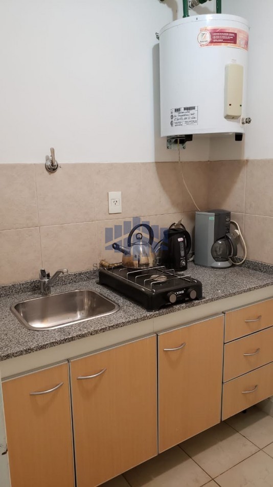 ALQUILER LOCAL COMERCIAL EN ZONA CENTRO