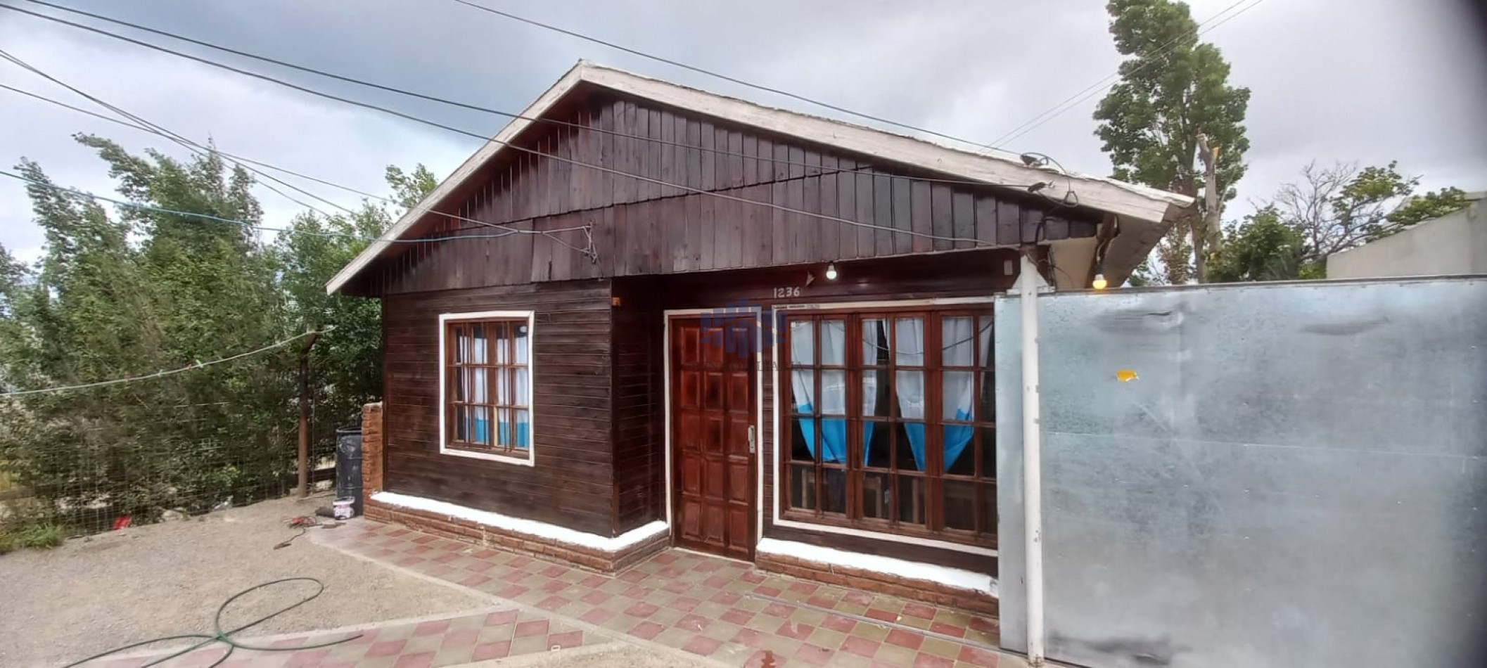 VIVIENDA EN BARRIO JUAN XXIII