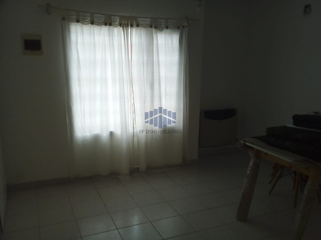 SE ALQUILA VIVIENDA EN RADA TILLY