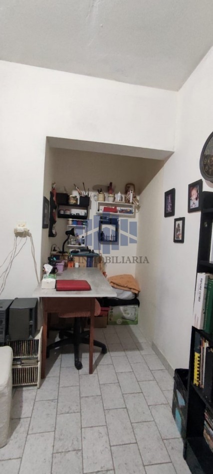 VENTA DE VIVIENDA CON LOCAL COMERCIAL EN TRELEW