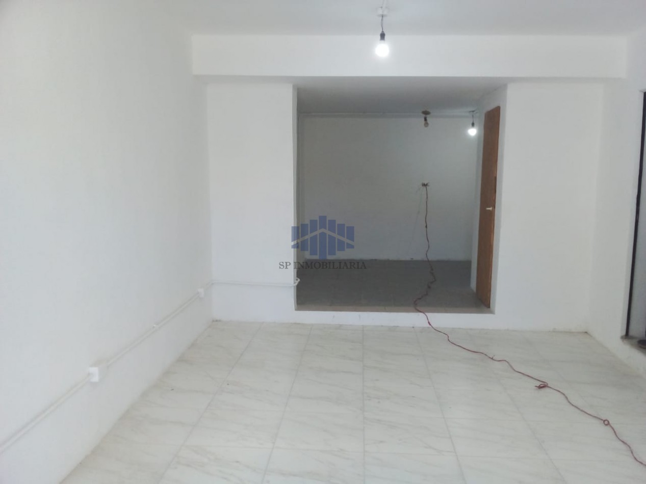 SE ALQUILA LOCAL COMERCIAL EN ZONA SUR