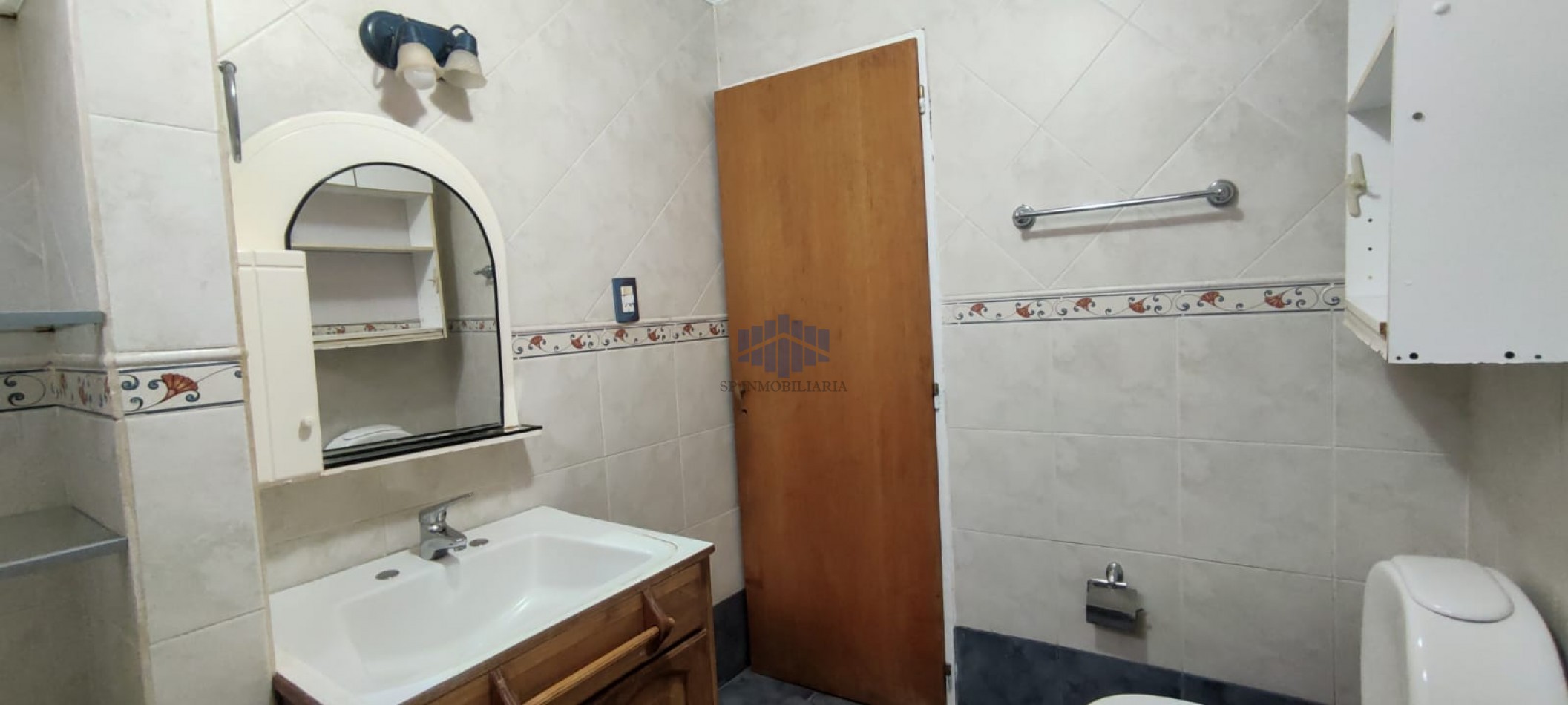 ALQUILER DE VIVIENDA EN BARRIO SARMIENTO
