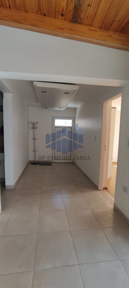ALQUILER DE VIVIENDA EN BARRIO SARMIENTO