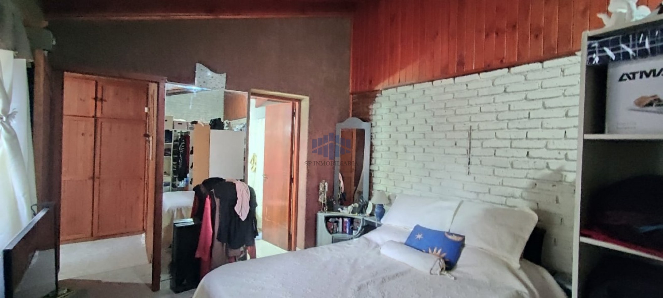 VENTA DE VIVIENDA CON LOCAL COMERCIAL EN TRELEW