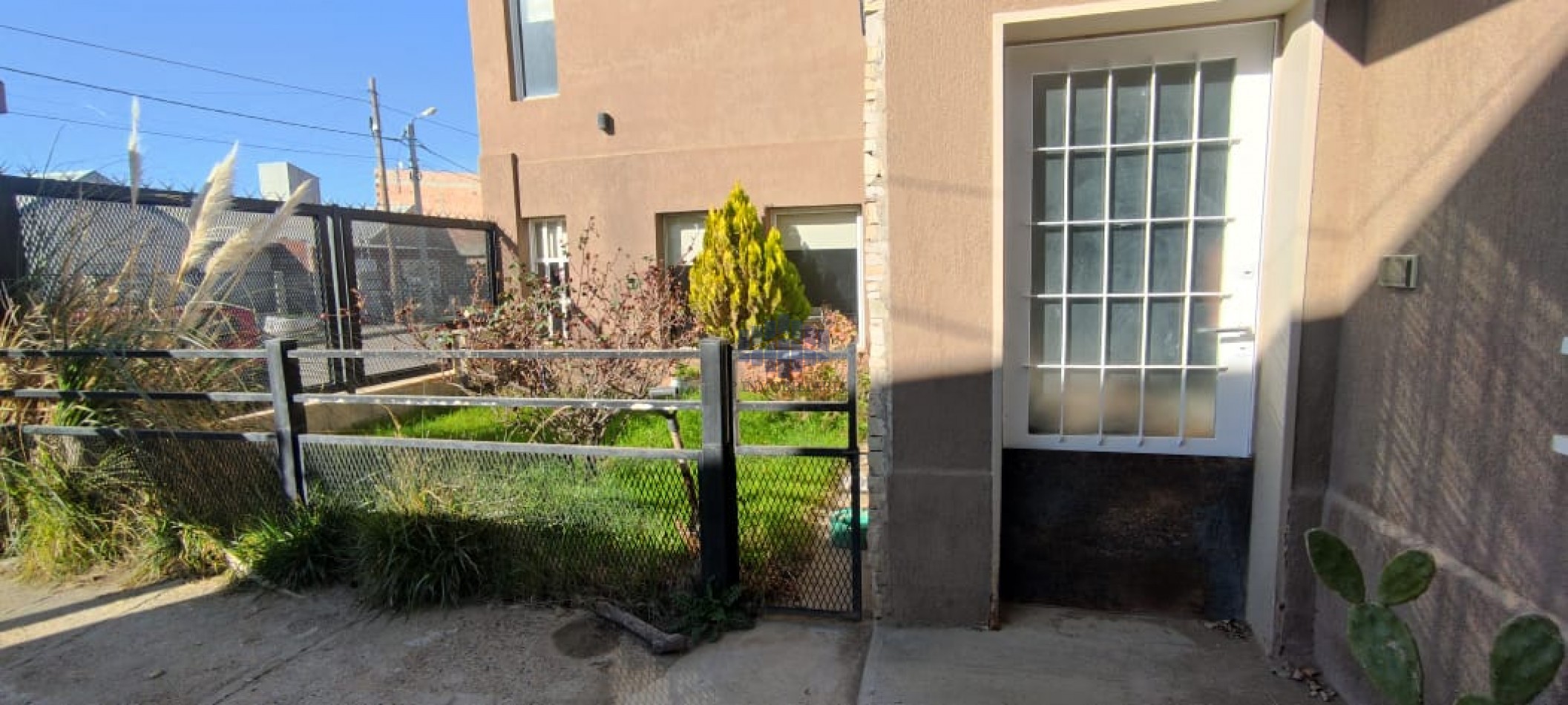 VENTA VIVIENDA DE 2 PLANTAS EN ZONA SUR