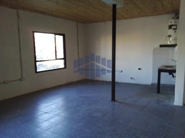  LOCAL COMERCIAL EN ZONA SUR