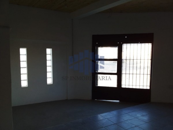  LOCAL COMERCIAL EN ZONA SUR