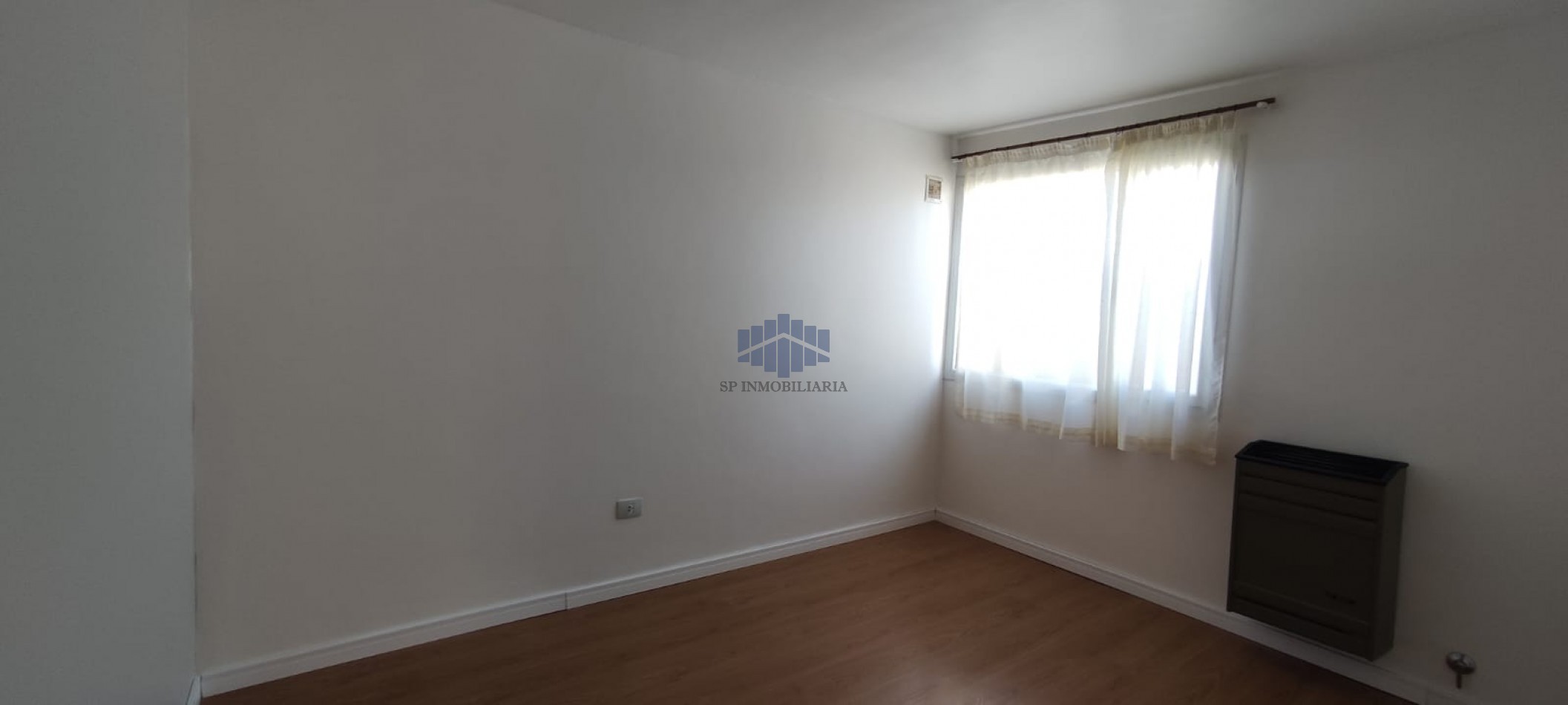 ALQUILER DE VIVIENDA EN BARRIO SARMIENTO