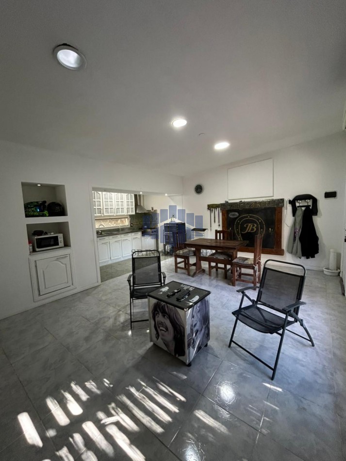 ALQUILER DE VIVIENDA EN BELLA VISTA NORTE