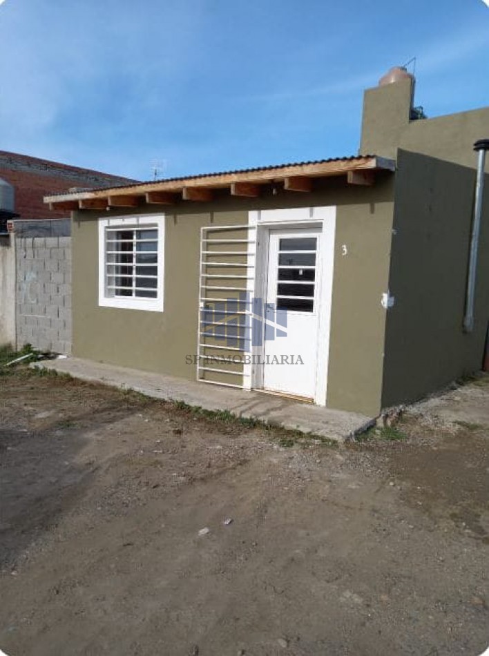 VENTA DE LOTE CON 5 DEPARTAMENTOS EN ZONA NORTE