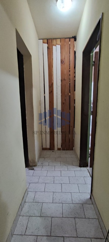 VENTA DE VIVIENDA CON LOCAL COMERCIAL EN TRELEW