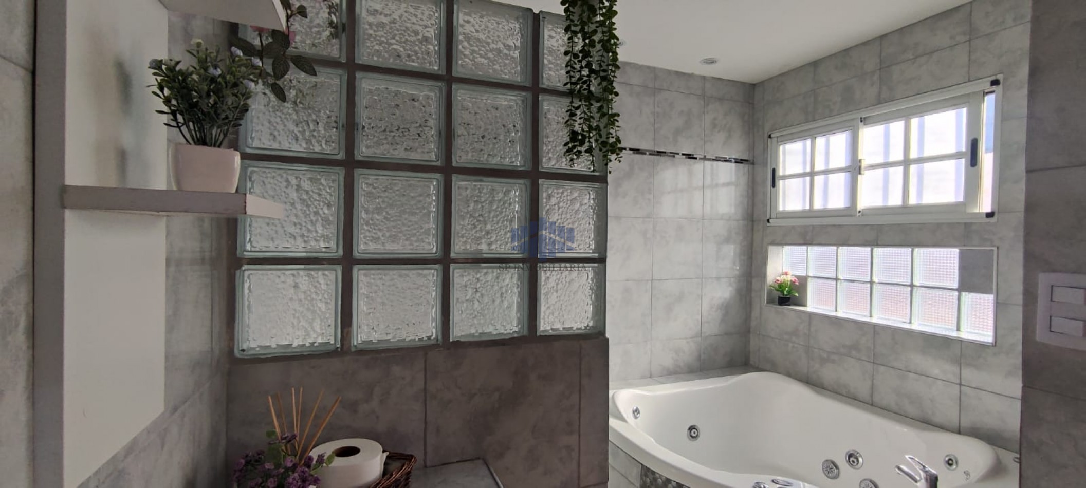 ALQUILER DE VIVIENDA EN KM 5