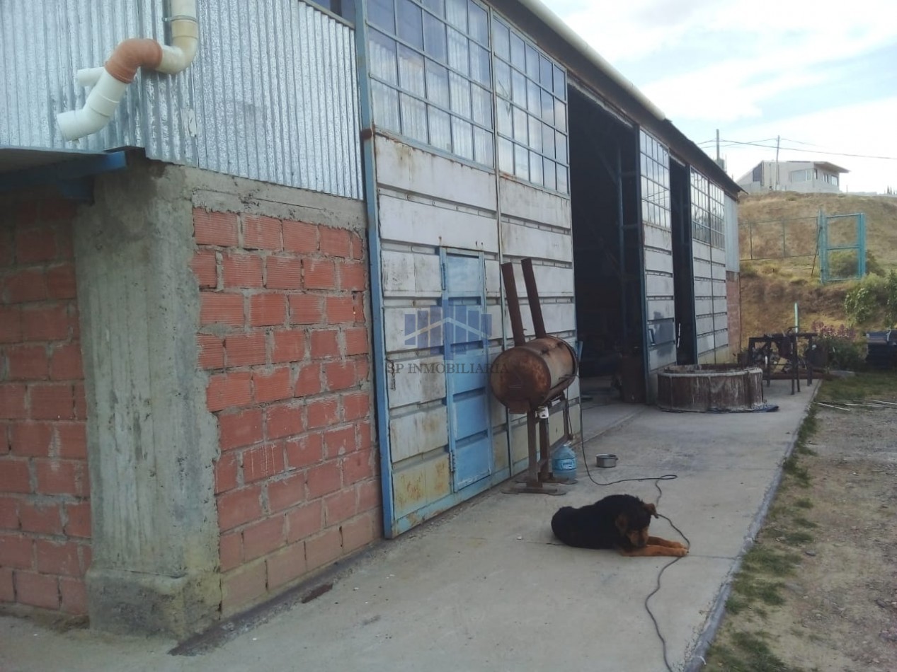 VENTA DE GALPON EN ZONA SUR