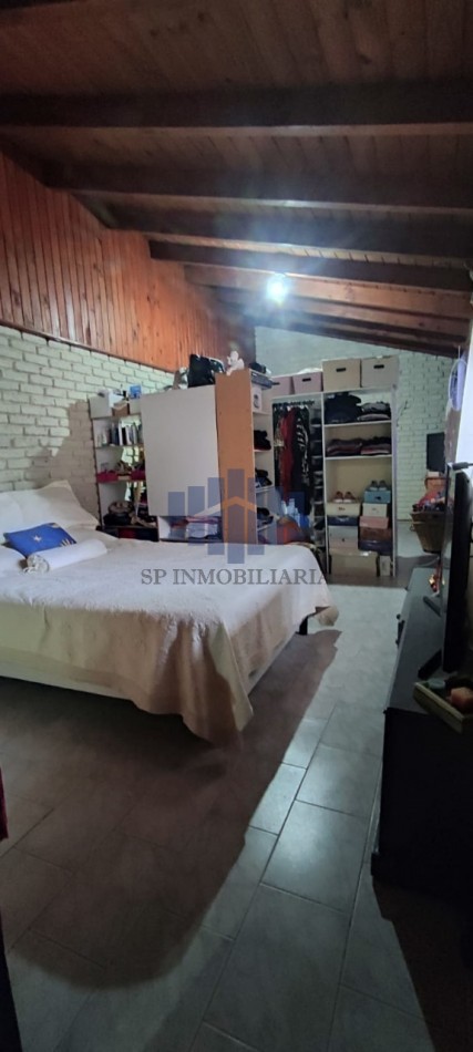 VENTA DE VIVIENDA CON LOCAL COMERCIAL EN TRELEW