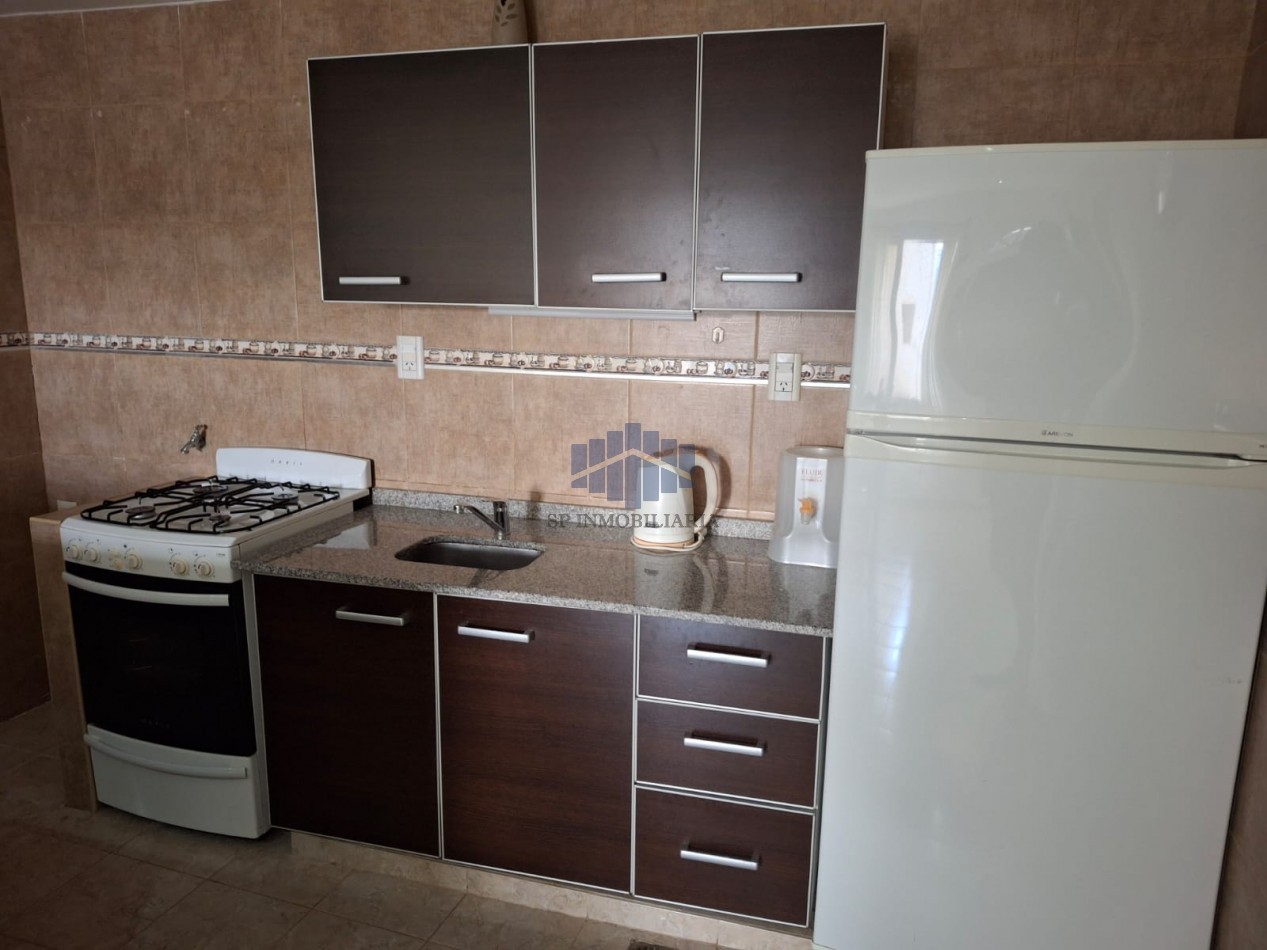 ALQUILER DE VIVIENDA EN BARRIO SARMIENTO