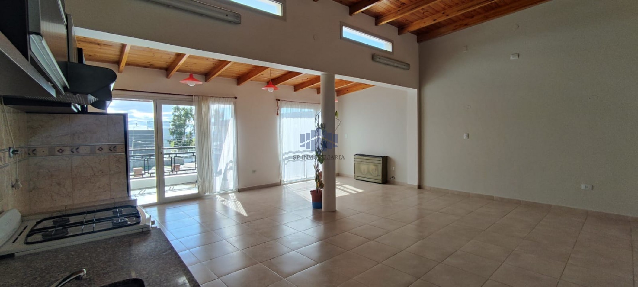 ALQUILER DE VIVIENDA EN BARRIO SARMIENTO