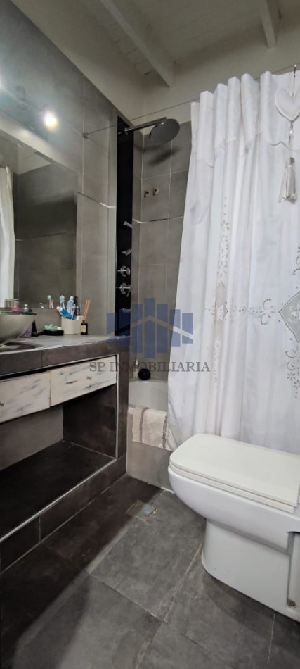 VENTA VIVIENDA DE 2 PLANTAS EN ZONA SUR