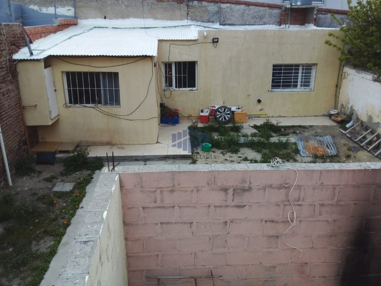 VENTA DE VIVIENDA EN BARRIO CENTRO