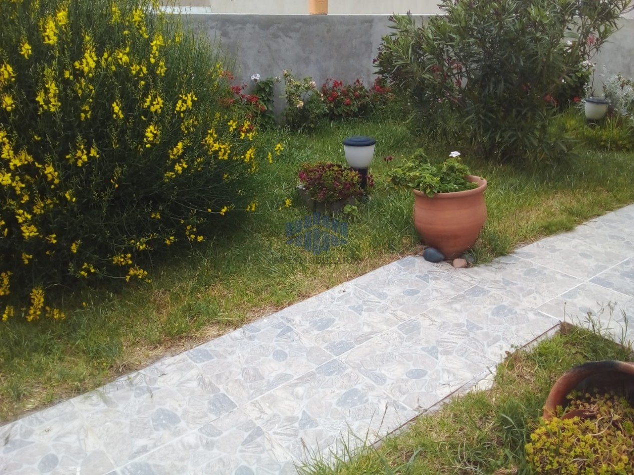 SE ALQUILA VIVIENDA EN RADA TILLY