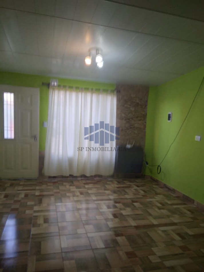 ALQUILER VIVIENDA DE DOS PLANTAS EN ZONA SUR