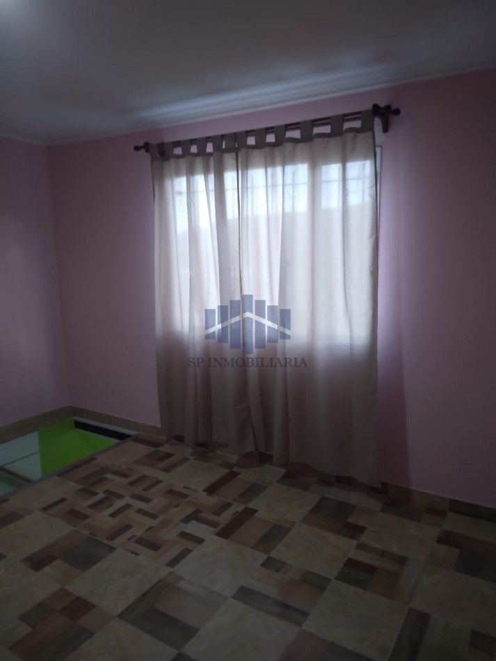 ALQUILER VIVIENDA DE DOS PLANTAS EN ZONA SUR