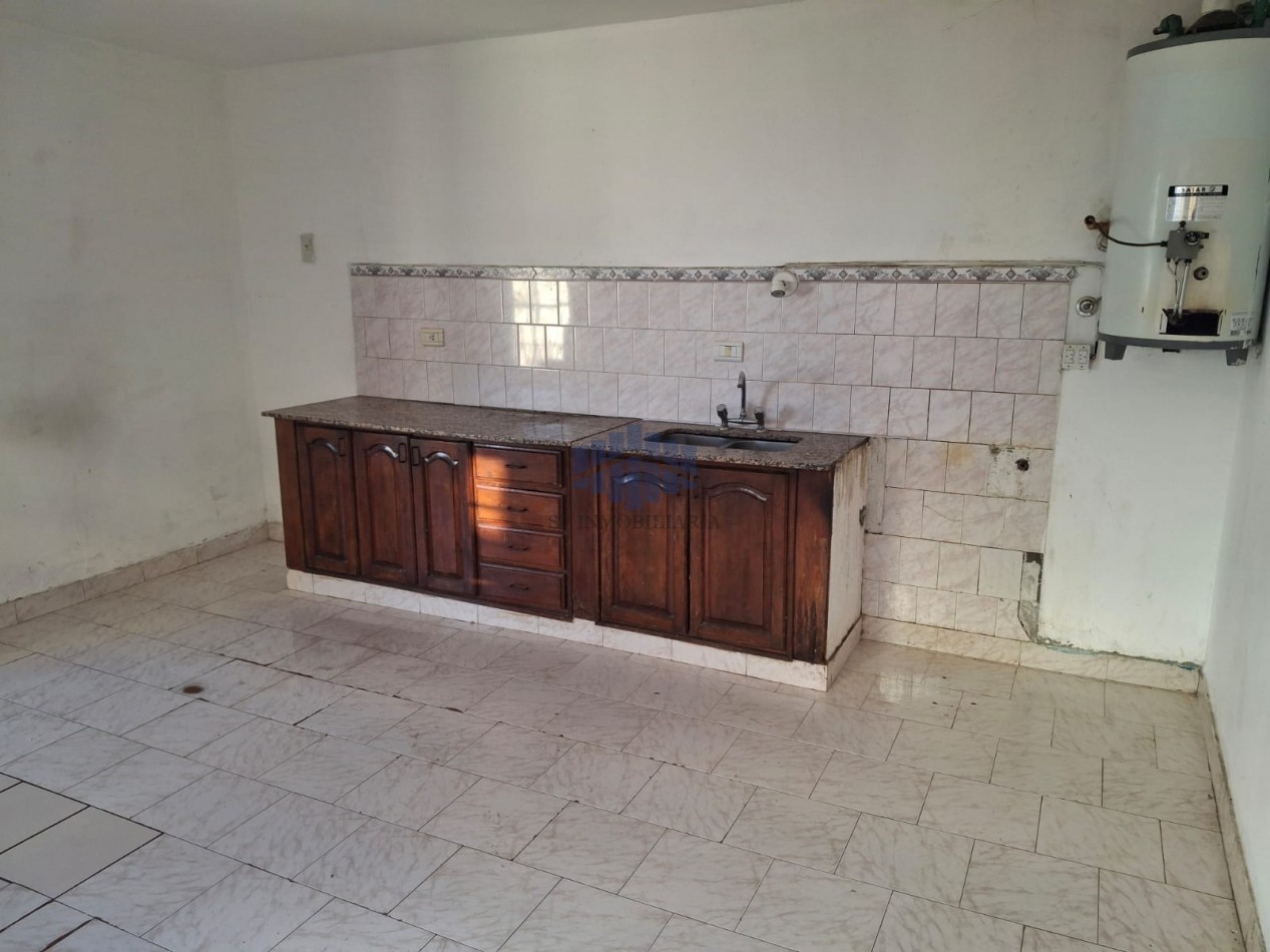 VENTA DE PROPIEDAD CON DIEZ VIVIENDAS EN ZONA CENTRO