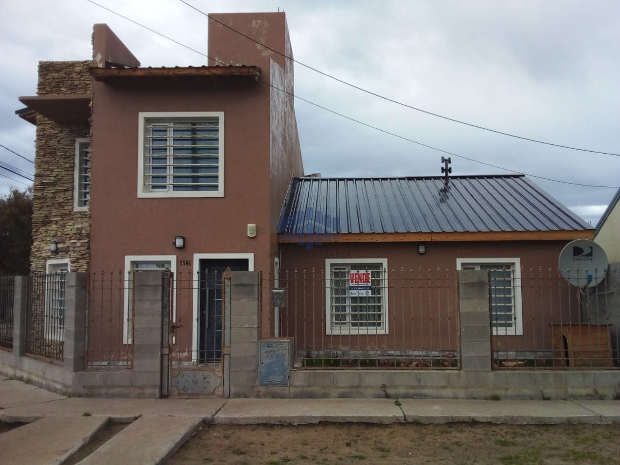 VENTA DE VIVIENDA DE 2 PLANTAS EN ZONA NORTE