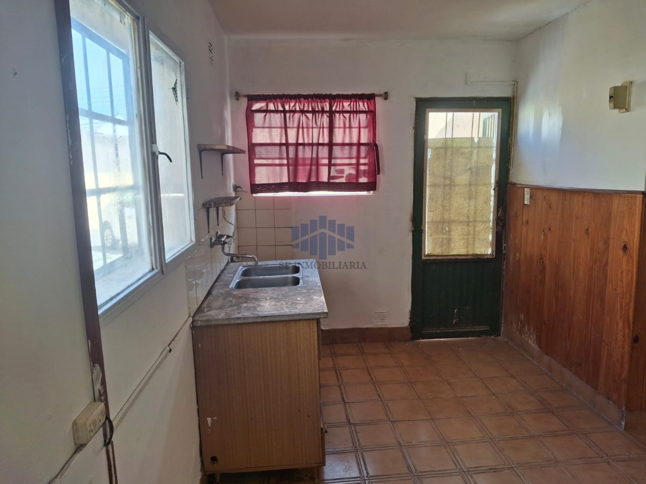 VENTA DE PROPIEDAD CON DIEZ VIVIENDAS EN ZONA CENTRO