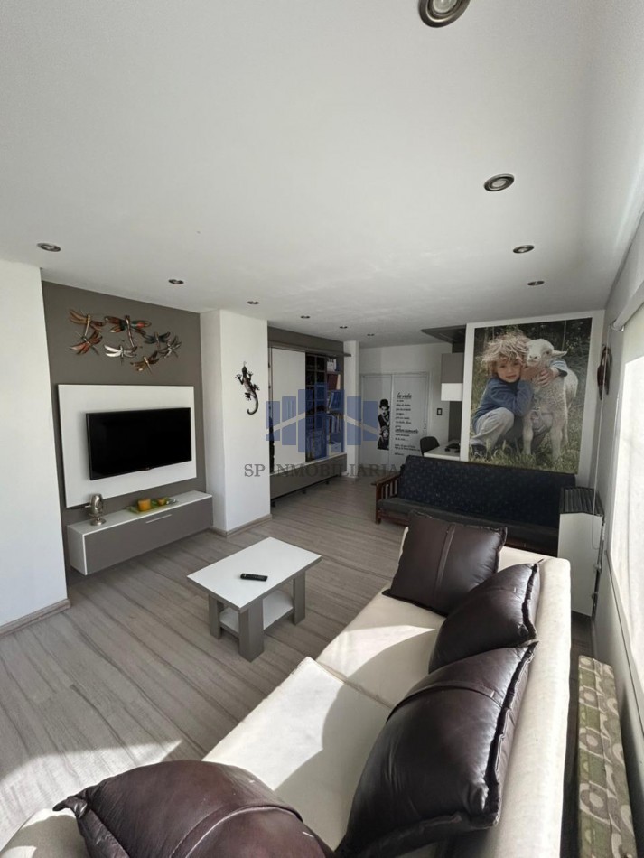 ALQUILER DE VIVIENDA EN BELLA VISTA NORTE