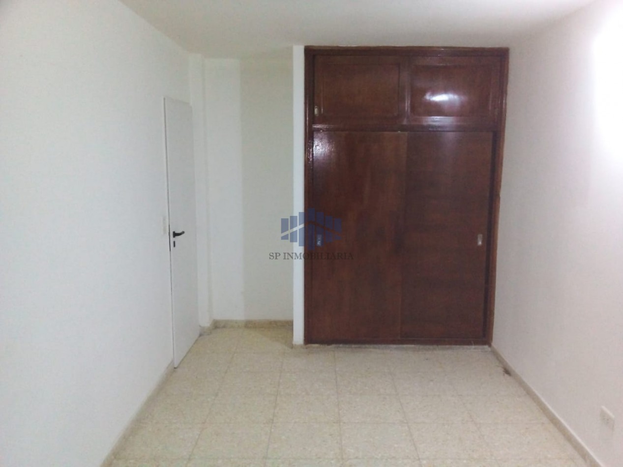 VIVIENDA EN ZONA SUR