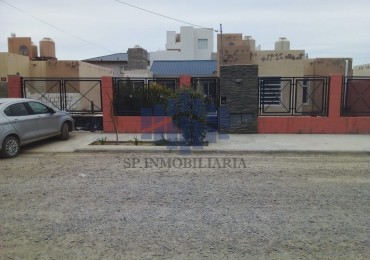 SE ALQUILA VIVIENDA EN RADA TILLY