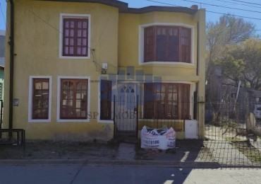 ALQUILER VIVIENDA DE 2 PLANTAS EN ZONA SUR